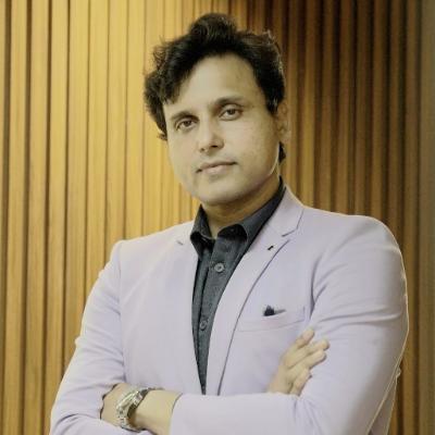 Dr. Vivek Srivastav